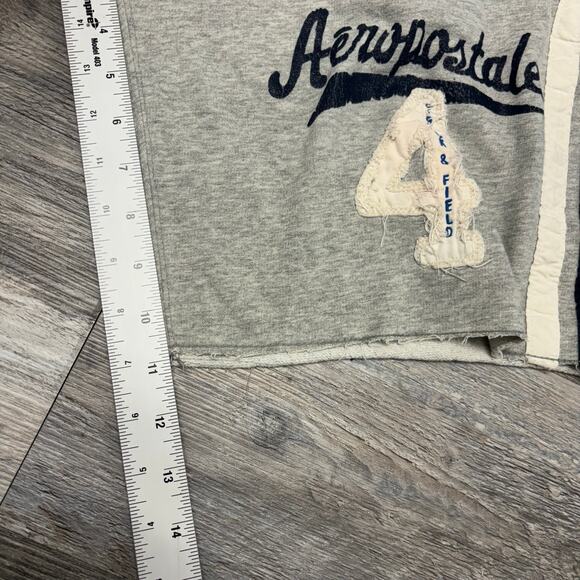 Vintage y2k Aeropostale Shorts 4 Gray Side Striped Mens‎ M Gym Sweat Shorts Logo - Picture 6 of 11